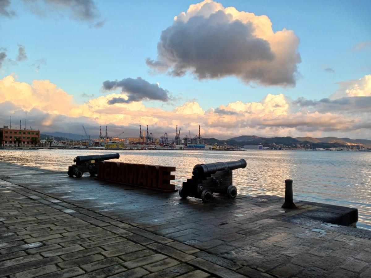 Comoda Posizione, Per 5-Terre, Portovenere, Lerici ลาสเปเซีย ภายนอก รูปภาพ