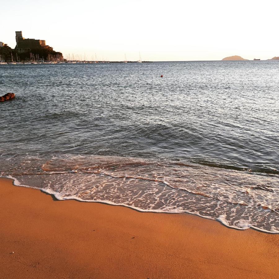 Comoda Posizione, Per 5-Terre, Portovenere, Lerici ลาสเปเซีย ภายนอก รูปภาพ